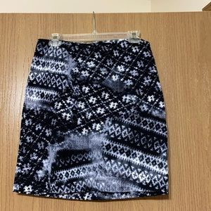 Grace Patterned Skirt NWT